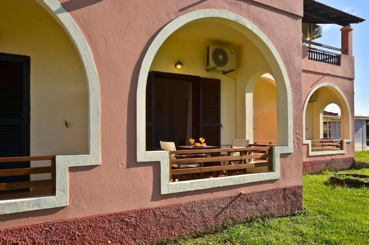 Louvros Studios Sidárion Exterior foto